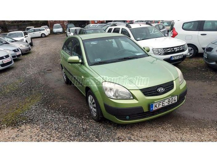 KIA RIO 1.5 CRDi EX