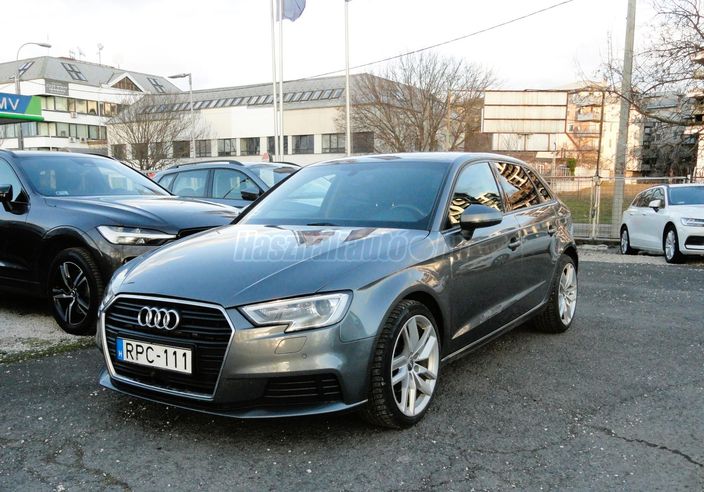 AUDI A3 Sportback 1.4 TFSI CoD Design S-tronic