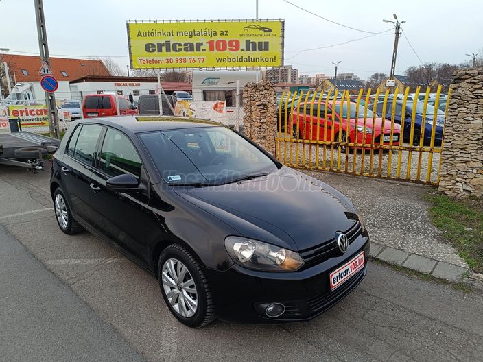 VOLKSWAGEN GOLF VI 1.6 TDi Highline DSG