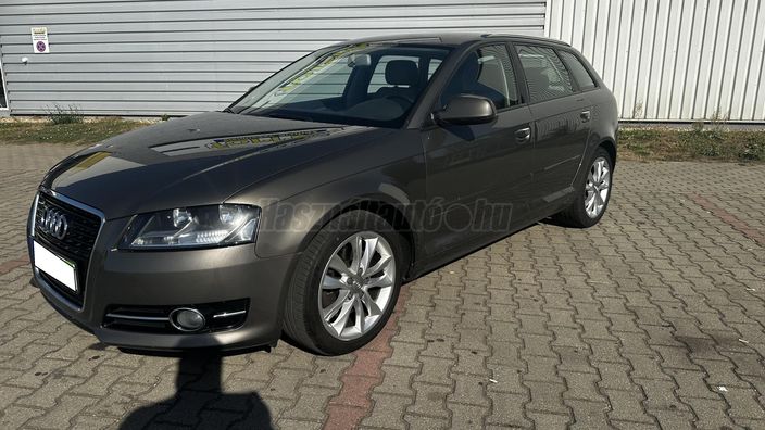 AUDI A3 2.0 TDI Attraction DPF