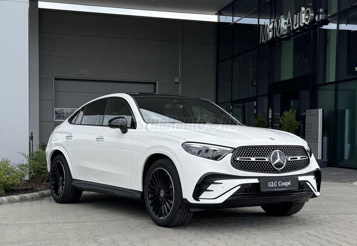 MERCEDES-BENZ GLC 200 d 4Matic 9G-TRONIC Mild hybrid drive