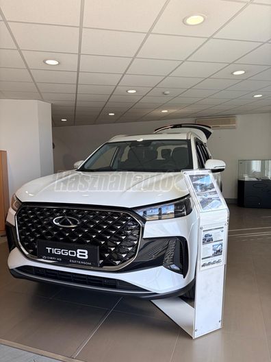 CHERY TIGGO 8 1.6 T-DGI Luxury DCT [7 személy]