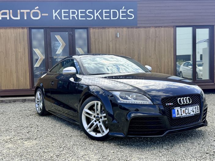 AUDI TTRS Coupe 2.5 TFSI quattro