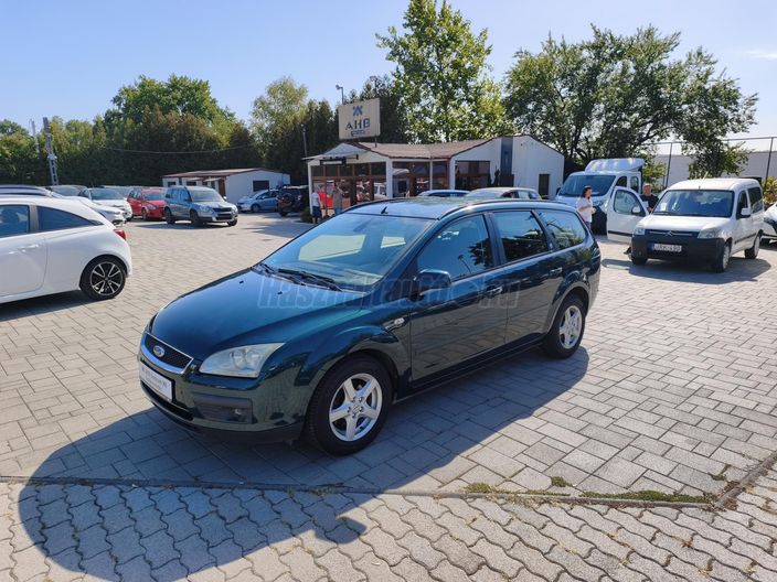 FORD FOCUS 1.6 Ghia