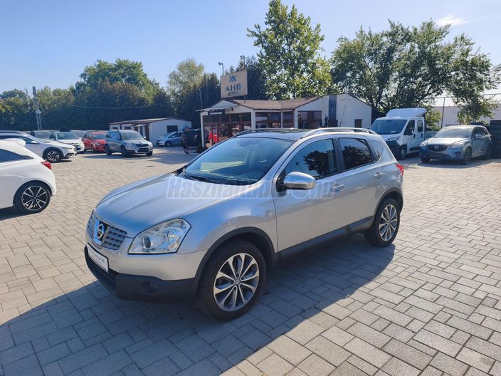 NISSAN QASHQAI 2.0 dCi Tekna 4WD