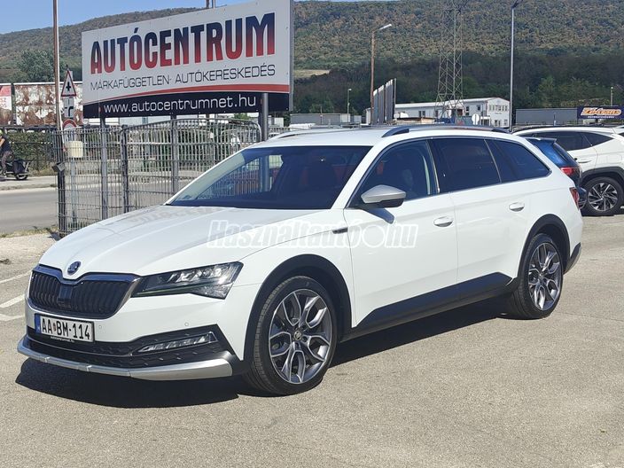 SKODA SUPERB Combi 2.0 TDI SCR Scout 4x4 DSG