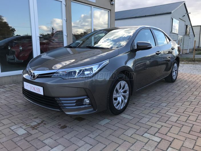 TOYOTA COROLLA Sedan 1.6 Active Comfort