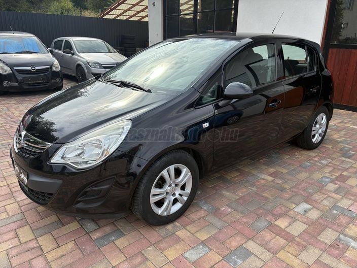 OPEL CORSA D 1.2 Cosmo
