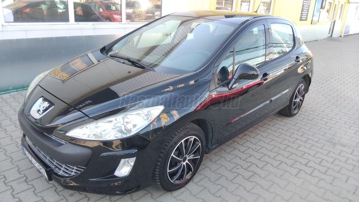 PEUGEOT 308 1.4 VTi Confort Pack