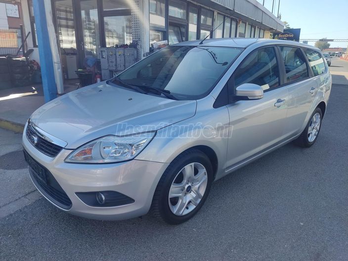 FORD FOCUS 1.8 FFV Trend