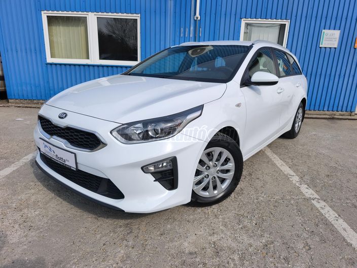 KIA CEE'D Ceed SW 1.6 CRDi HP Hybrid Silver