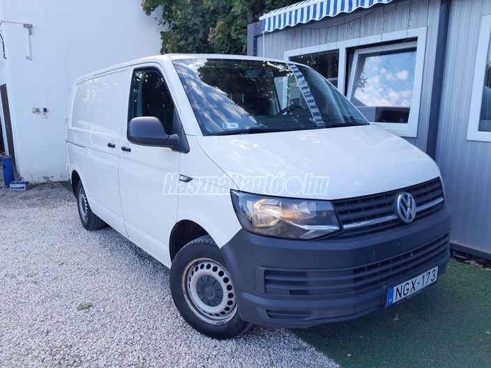 VOLKSWAGEN TRANSPORTER T6 2.0 TDi BMT RT