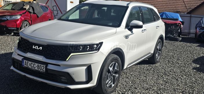 KIA SORENTO 1.6 T-GDI Hybrid Platinum Pro (Automata)