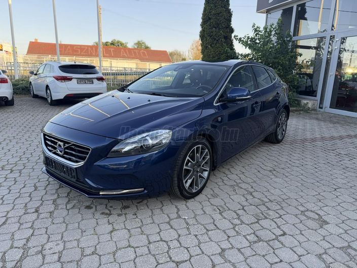 VOLVO V40 2.0 D [D2] Ocean Race