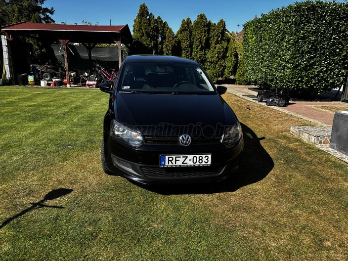 VOLKSWAGEN POLO V 1.2 70 Trendline