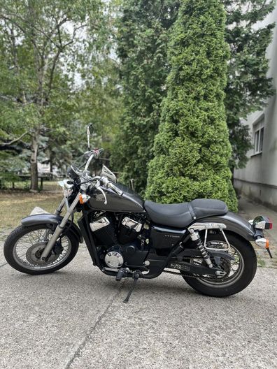 HONDA VT 750