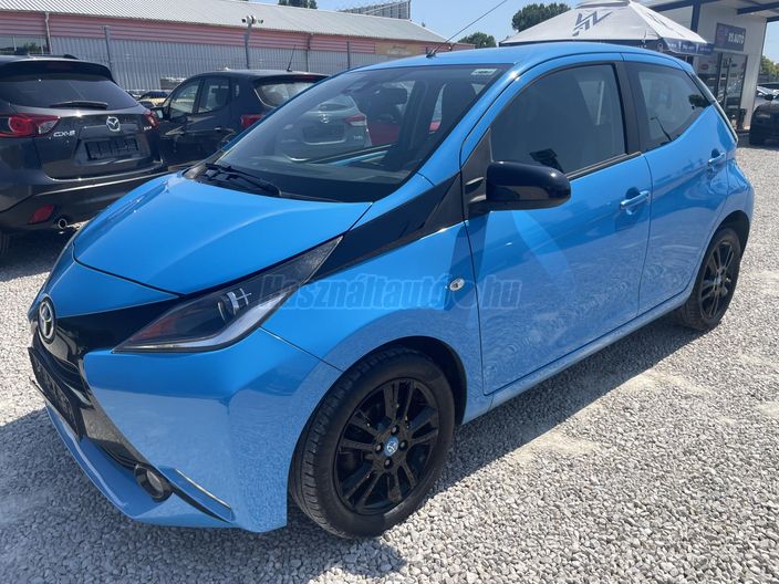 TOYOTA AYGO 1.0 x-cite