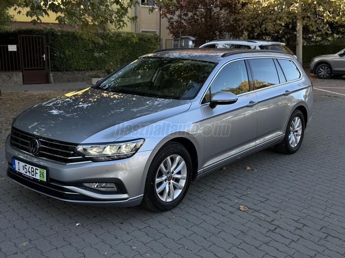 VOLKSWAGEN PASSAT VIII Variant 2.0 TDI SCR Business DSG
