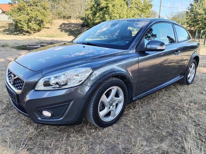 VOLVO C30 1.6 D DRIVe Momentum