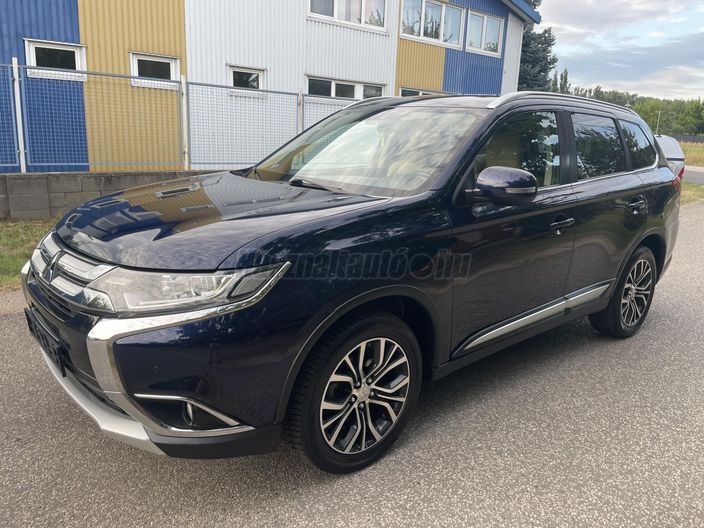 MITSUBISHI OUTLANDER 2.2 DI-D Intense Plus 4WD