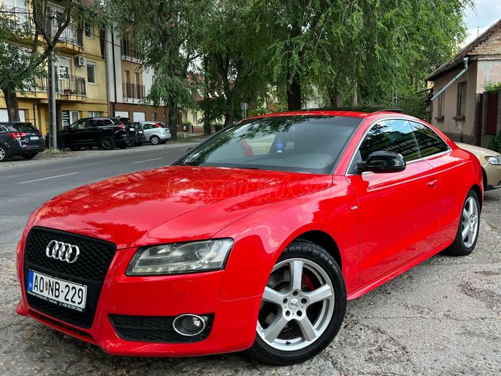 AUDI A5 Coupé 2.0 T FSi