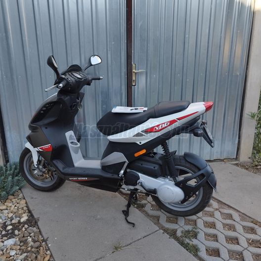 PIAGGIO 50 R