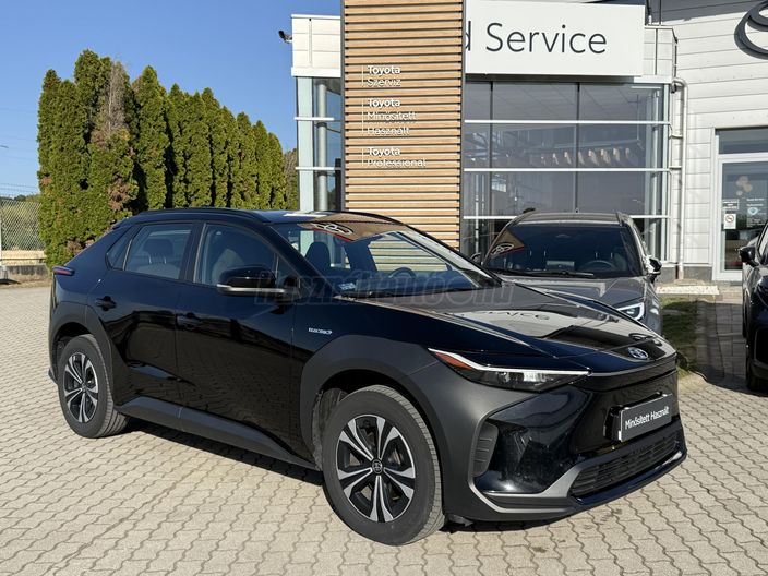 TOYOTA BZ4X Comfort