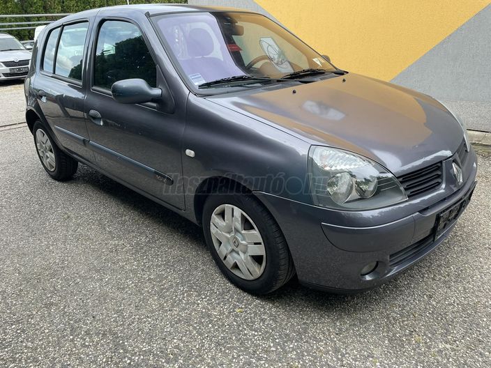RENAULT CLIO 1.2 16V Authentique