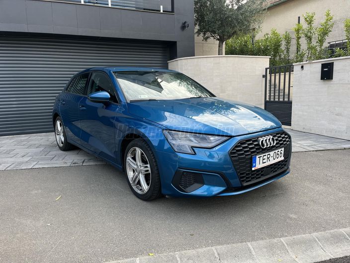 AUDI A3 Sportback 35 TDI Basis S-tronic