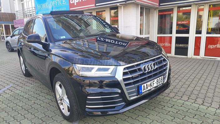 AUDI Q5 40 TDI Sport quattro S-tronic