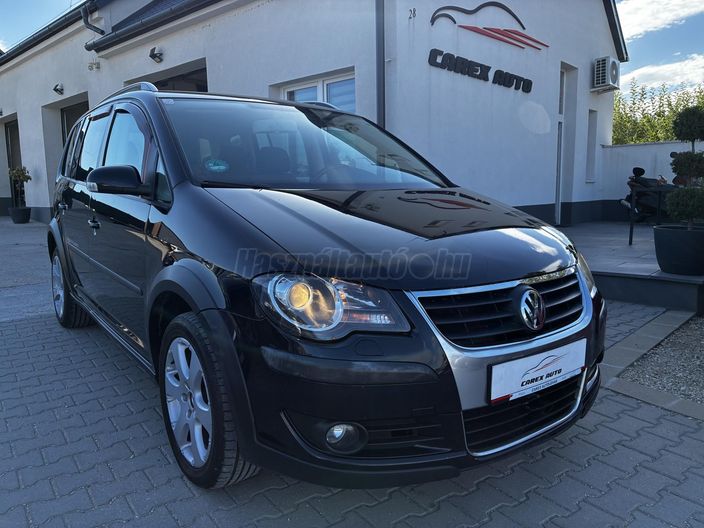 VOLKSWAGEN TOURAN Cross 1.9 PD TDi DSG DPF