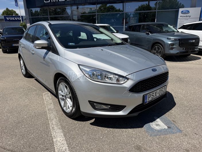FORD FOCUS 1.6 Ti-VCT Titanium