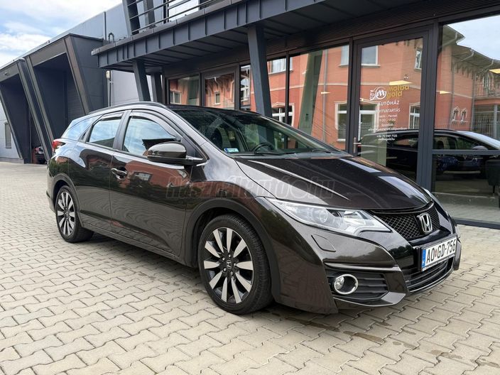 HONDA CIVIC Tourer 1.6 i-DTEC Lifestlye Navi