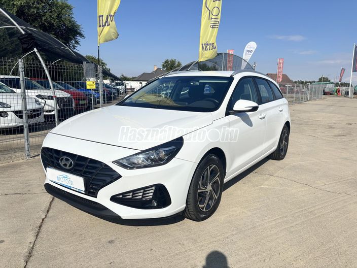 HYUNDAI I30 1.5 DPi Comfort