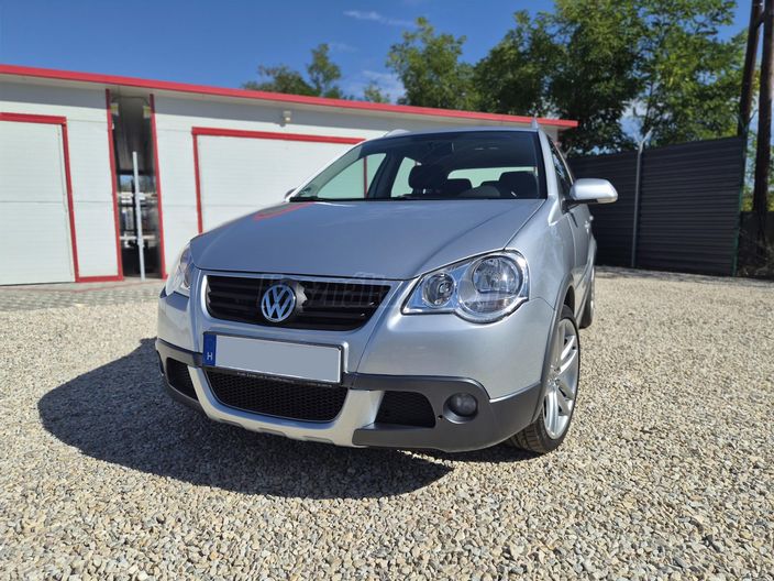 VOLKSWAGEN POLO IV 1.4 80 16V CrossPolo