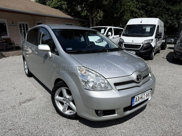 TOYOTA COROLLA VERSO 2.2 D-CAT Linea Sol