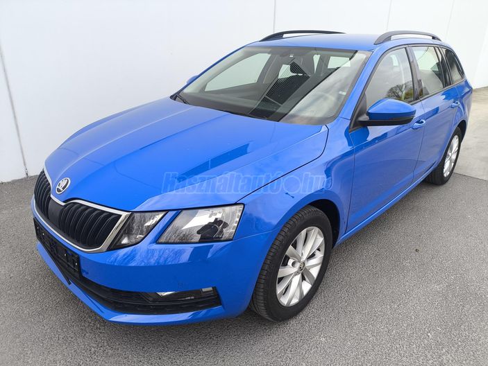 SKODA OCTAVIA Combi 1.6 CR TDI Ambition