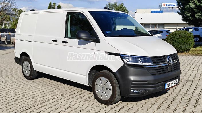 VOLKSWAGEN TRANSPORTER T6 2.0 TDi T6.1 RT