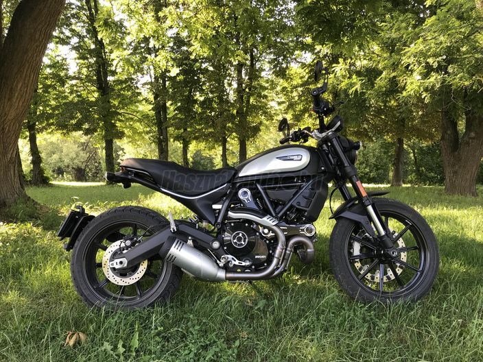 DUCATI SCRAMBLER ICON