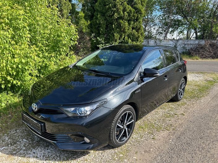 TOYOTA AURIS 1.8 HSD Active MY17 Tempomat (Automata)