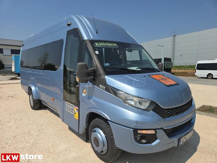 IVECO Daily 65C17 Tours kisbusz