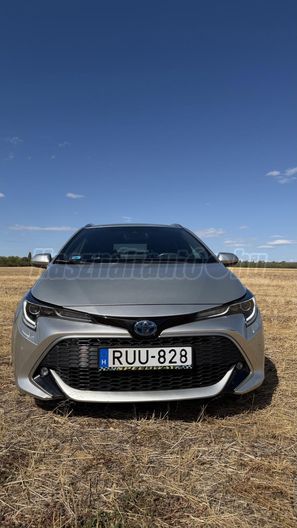 TOYOTA COROLLA Touring Sports 2.0 Hybrid Executive VIP e-CVT