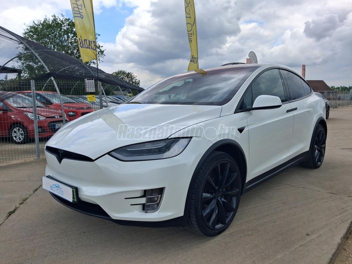 TESLA MODEL X 75D (Automata)
