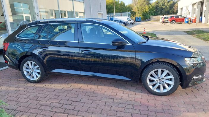 SKODA SUPERB Combi 2.0 TDI SCR Style DSG