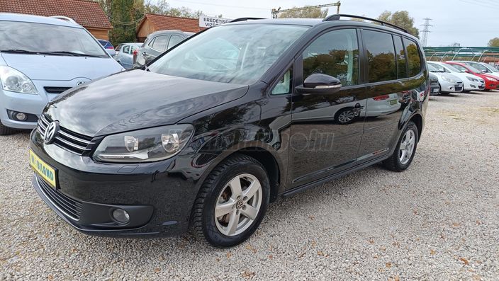 VOLKSWAGEN TOURAN 1.6 CR TDI Highline