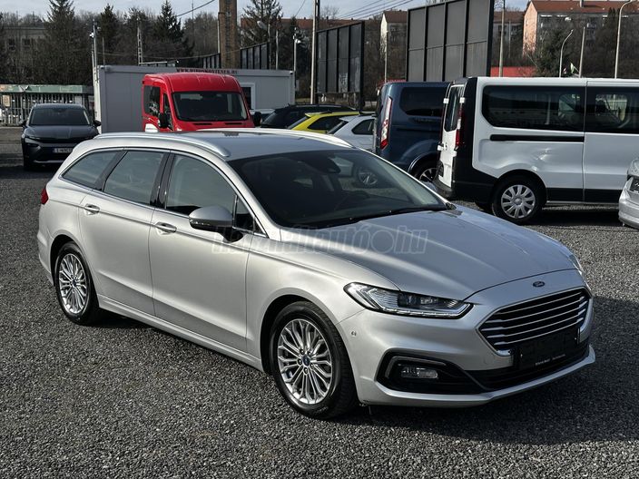 FORD MONDEO 2.0 EcoBlue Titanium