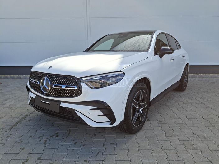 MERCEDES-BENZ GLC 300 4Matic 9G-TRONIC Mild hybrid drive