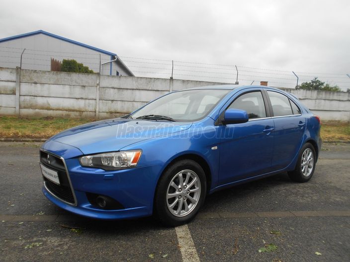 MITSUBISHI LANCER Sportback 1.6 Invite
