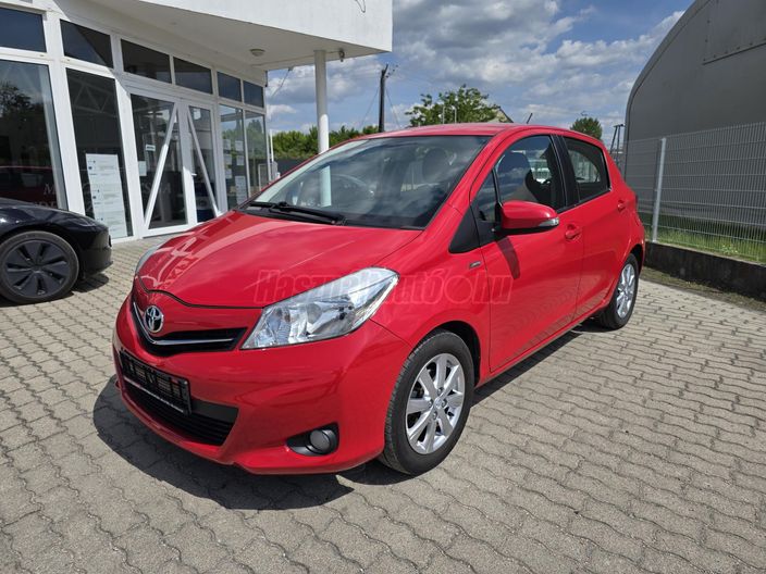 TOYOTA YARIS 1.0 Active+Cool