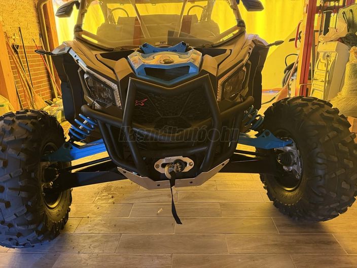 CAN-AM MAVERICK